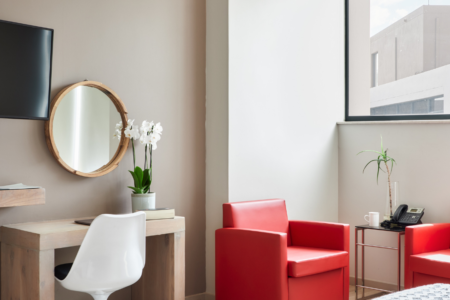 Suite – 208 (3)